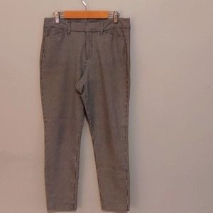 Old Navy pixie cut trousers